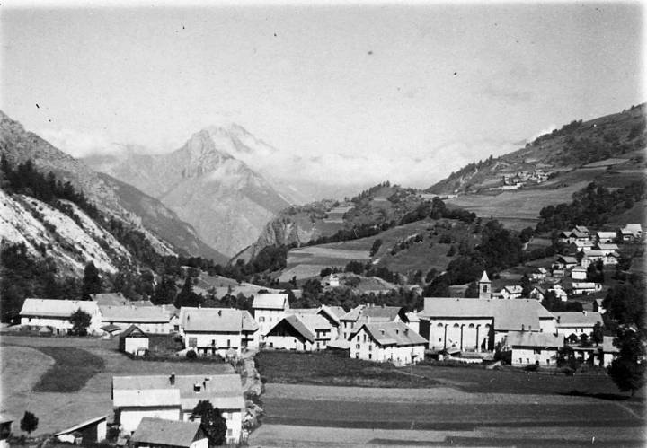 Le Bourg de Valloire 